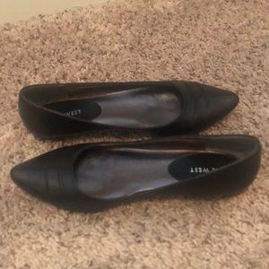 Women’s Nine West Flats